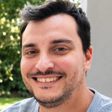 Fernando Luján